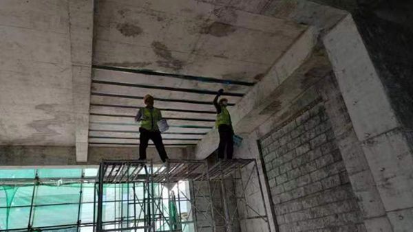 江油某廠房粘貼碳纖維加固加固